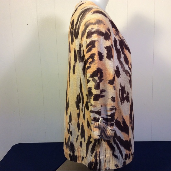 Chico’s Womens Cardigan Sweater size 1 junior - Picture 4 of 10